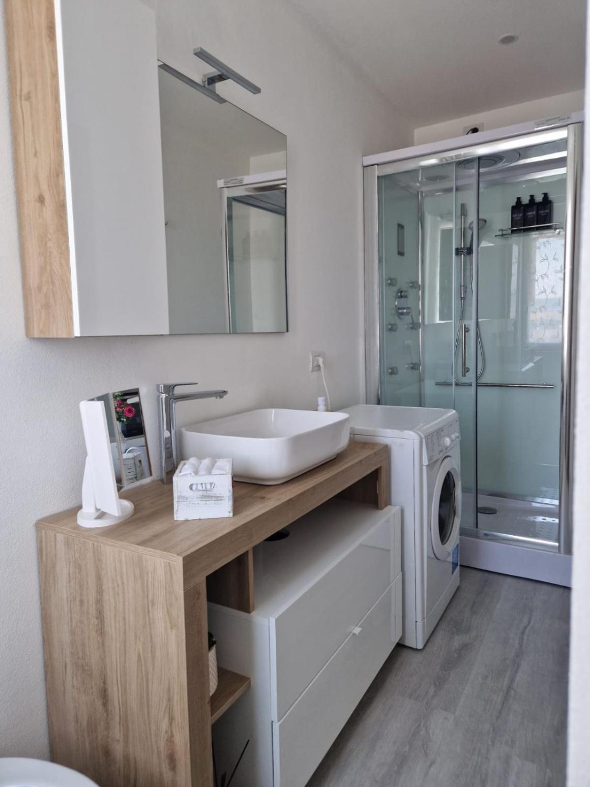 Appartamento Residenza Luigio Verbania Esterno foto